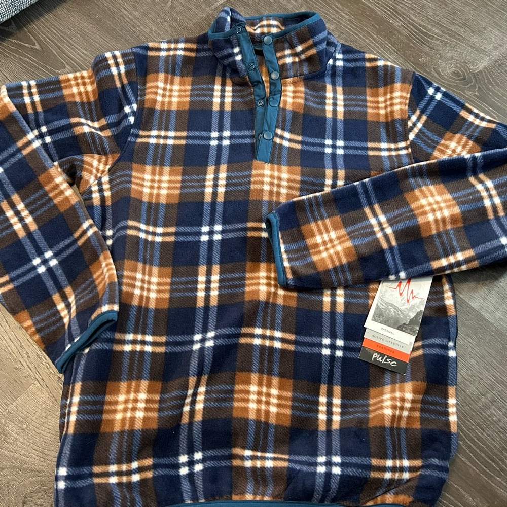 Boys Size XL (20) Pulse Youth Plaid Fleece in Blue and Brown pullover. New
